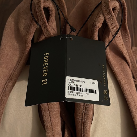 Brand new faux suede ankle tie shoes - Picture 4 of 5